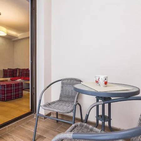 Apolon * 兹拉蒂博尔